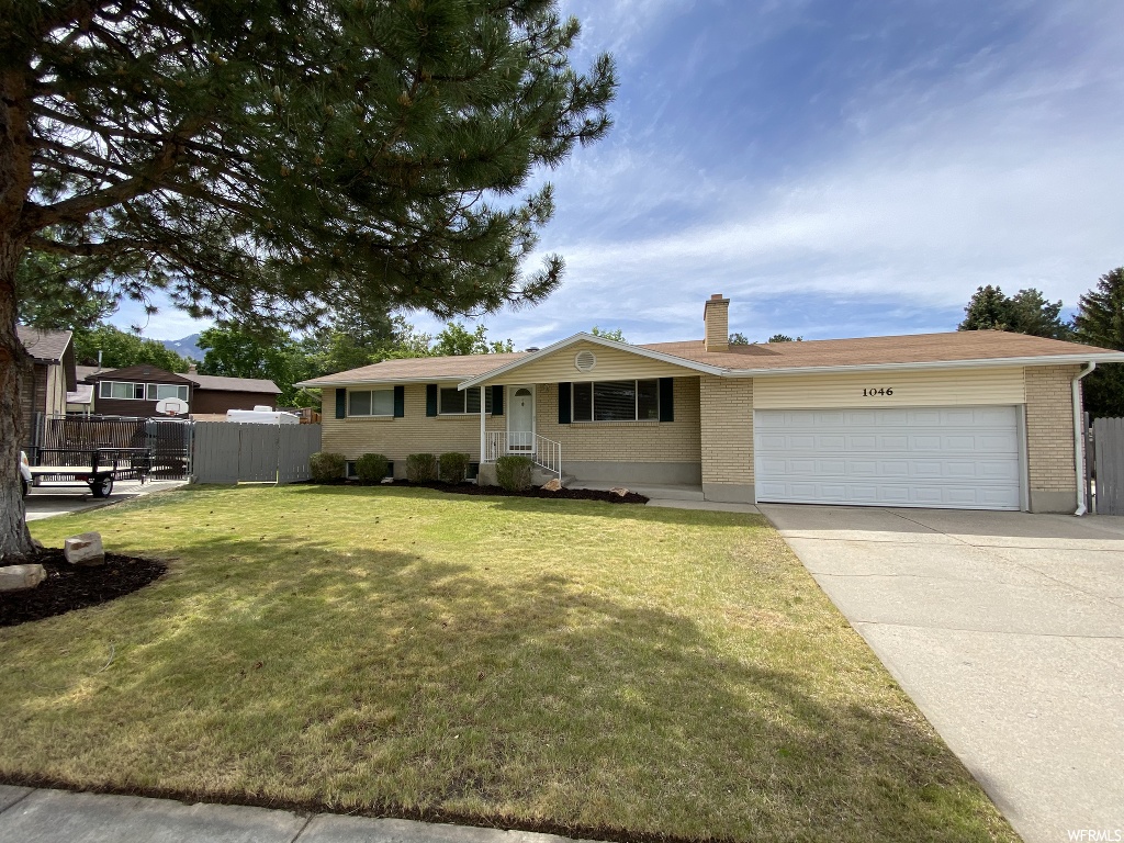 1046 E Bohm Cir, Sandy, UT 84094