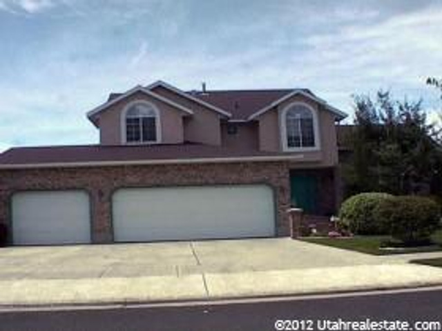 12154 Bluff View Dr, Sandy, UT 84092
