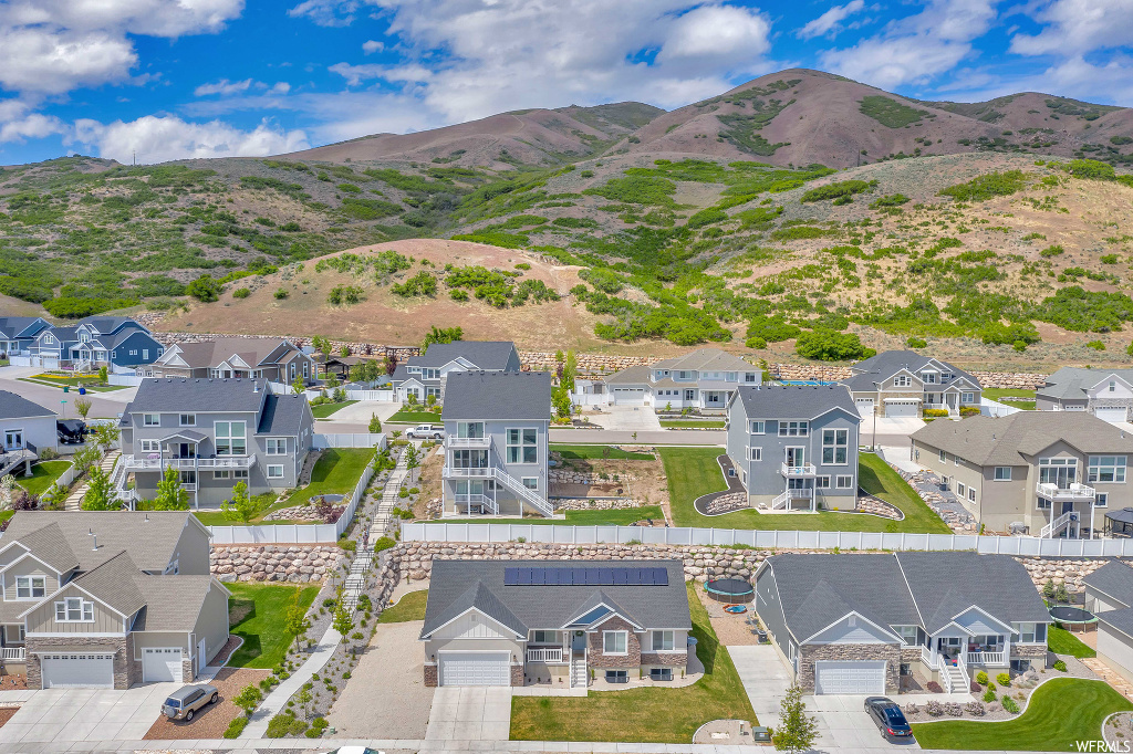 572 W Mountain View Rd, Lehi, UT 84043