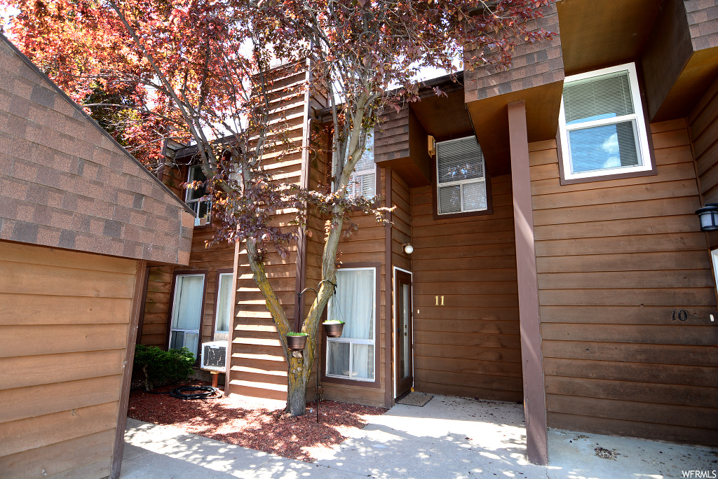 369 W 1100 N #11, Logan, UT 84341