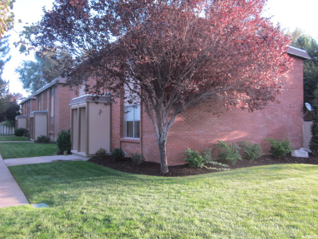 653 E 8100 S, Sandy, UT 84070