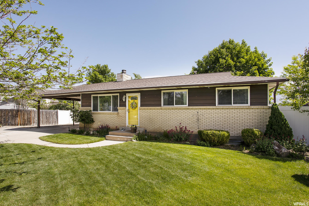 841 E Pepperell Cir, Sandy, UT 84094