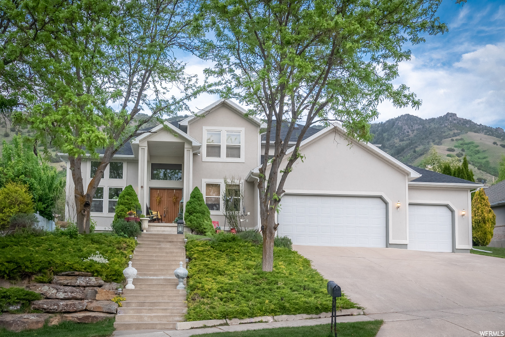 220 S Buckingham Dr, Providence, UT 84332