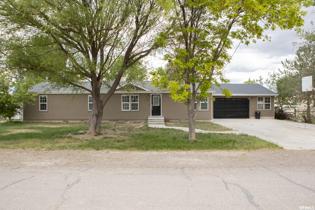 346 E 300 N, Elsinore, UT 84724