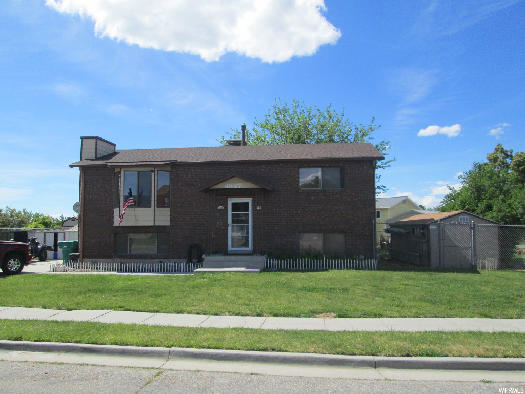 4887 S 3700 W, Roy, UT 84067