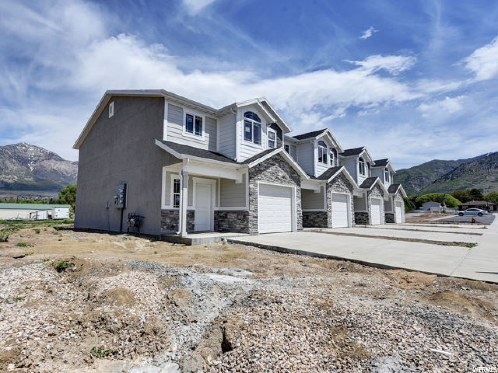 352 E 2050 N #27, North Ogden, UT 84414