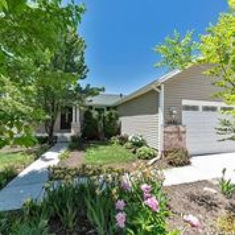 1421 N 125 E, Layton, UT 84041