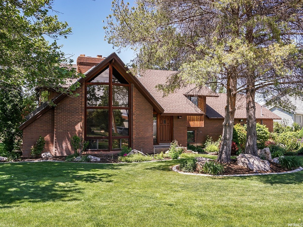 2117 N 3000 W, Clinton, UT 84015