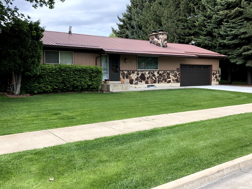 742 E 300 S, Hyrum, UT 84319