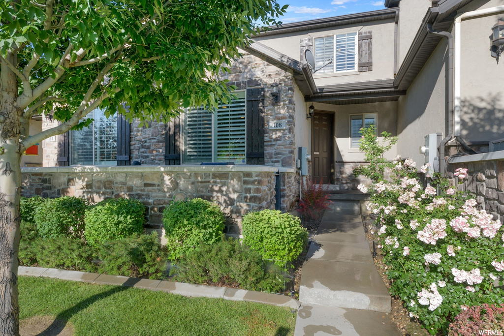 108 N 360 W, Centerville, UT 84014