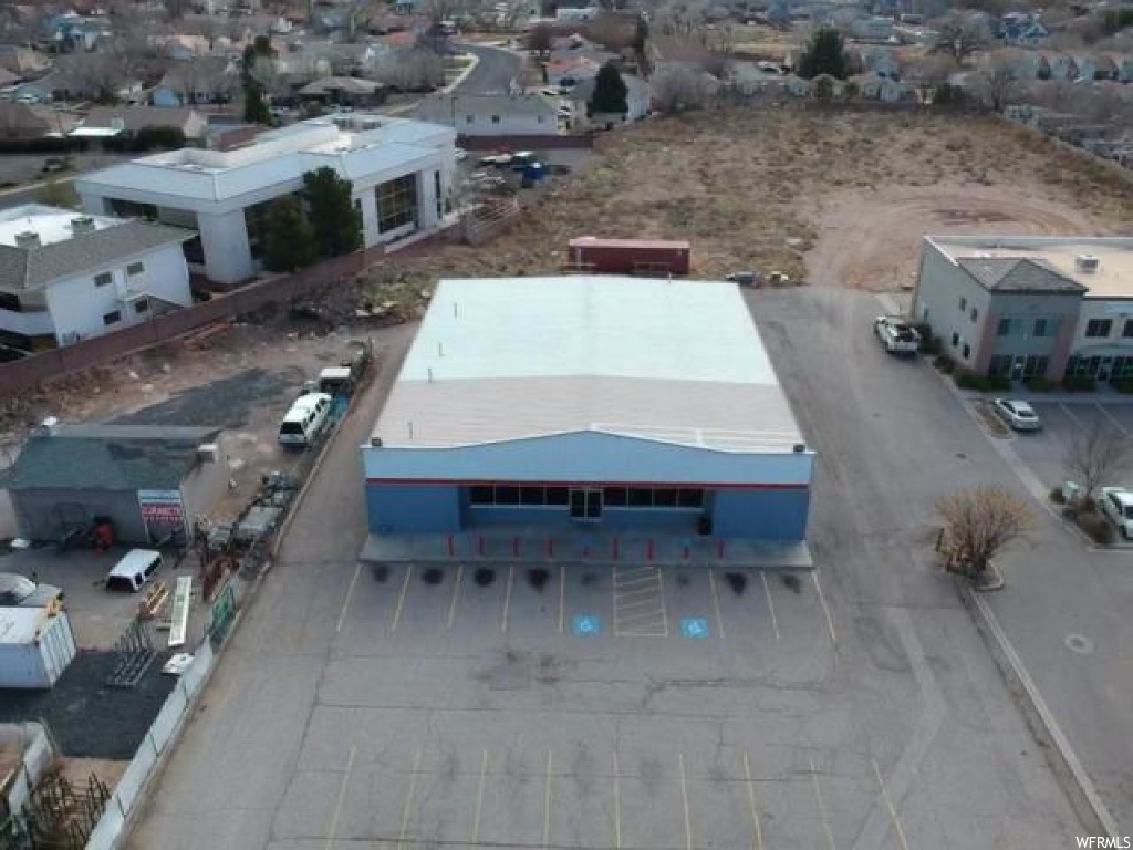 981 W State St, Hurricane, UT 84737