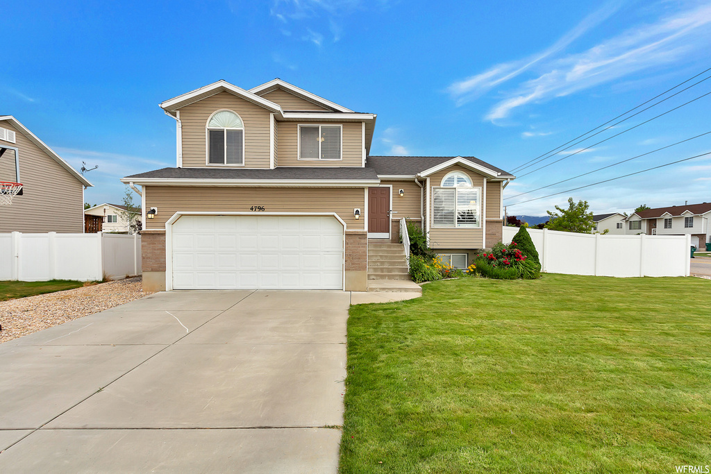 4796 S 4000 W, Roy, UT 84067