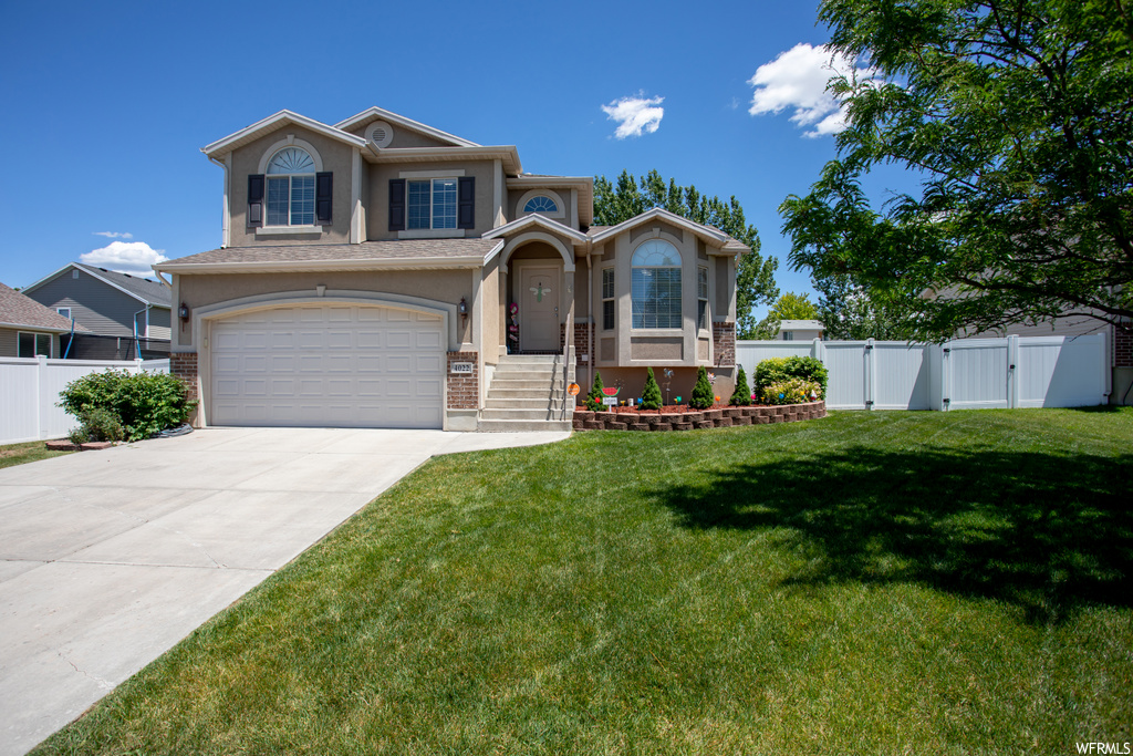 4022 S 2725 W, Roy, UT 84067