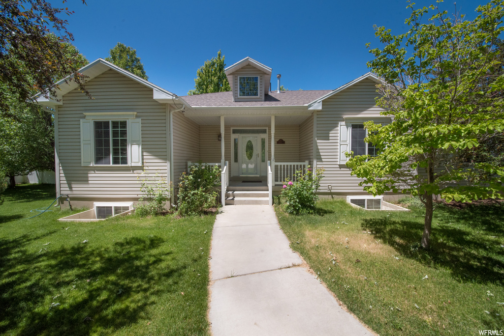 9135 S 300 W, Paradise, UT 84328