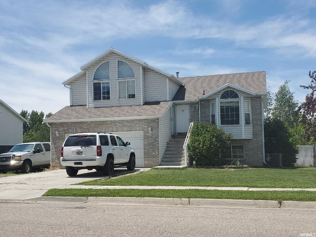 5213 S 3275 W, Roy, UT 84067