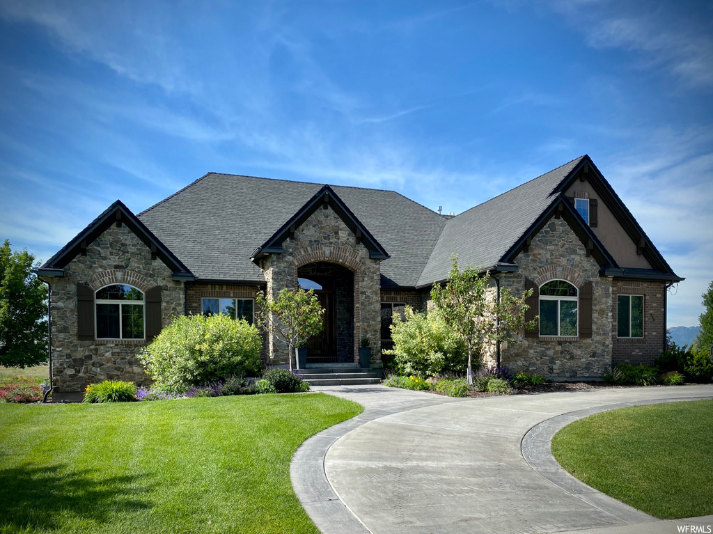 256 E 875 S, Providence, UT 84332