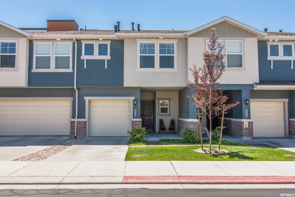 74 E Calbourne Ln, Sandy, UT 84070