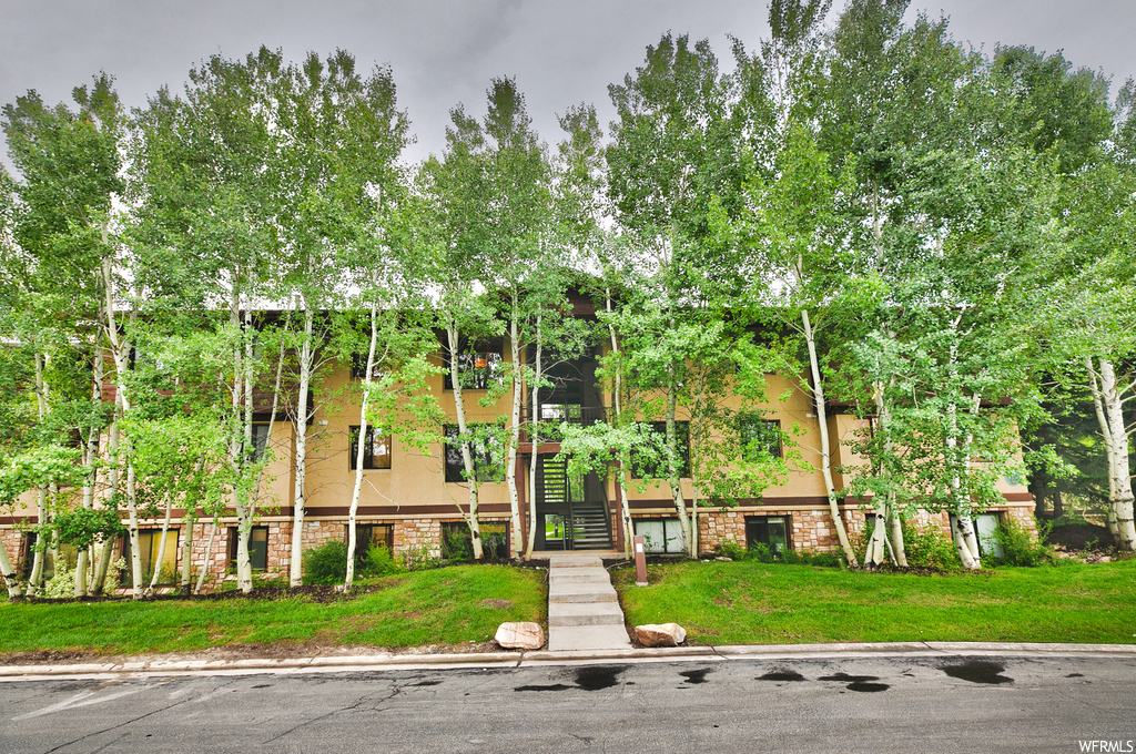1600 W Pinebrook Blvd #E9, Park City, UT 84098