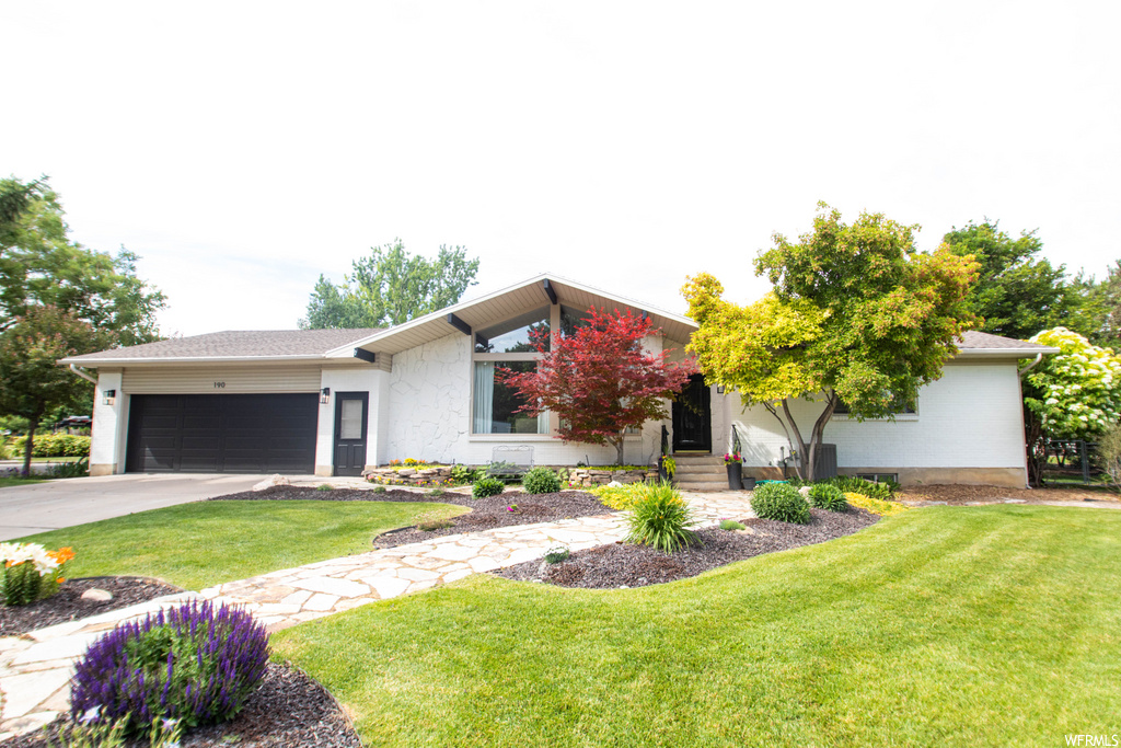 190 Quarter Cir, Nibley, UT 84321