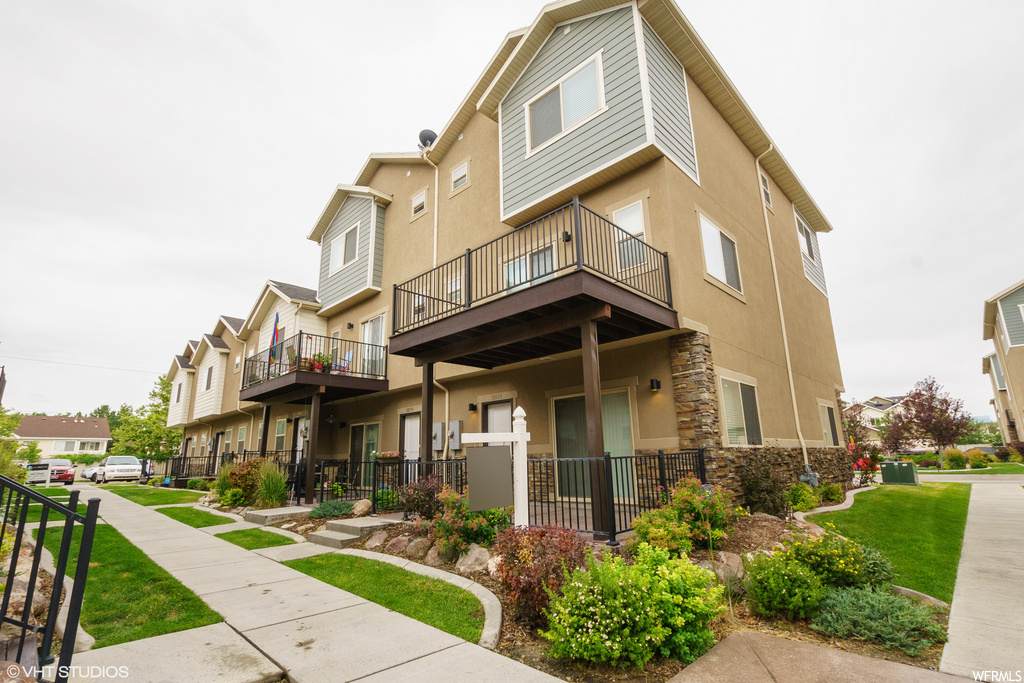 3877 S 1605 W #214, West Valley City, UT 84119