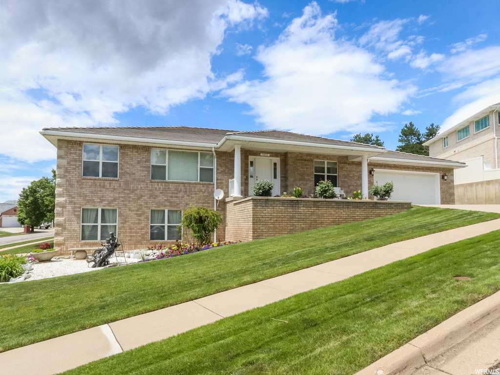 1213 E Northridge Dr, Bountiful, UT 84010