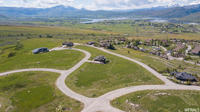 3642 N Pineview Ct. Ave E #115, Eden, UT 84310