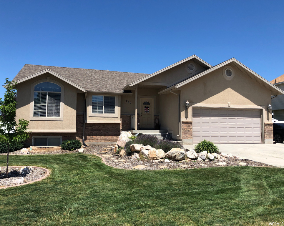 762 W 910 N, Clinton, UT 84015