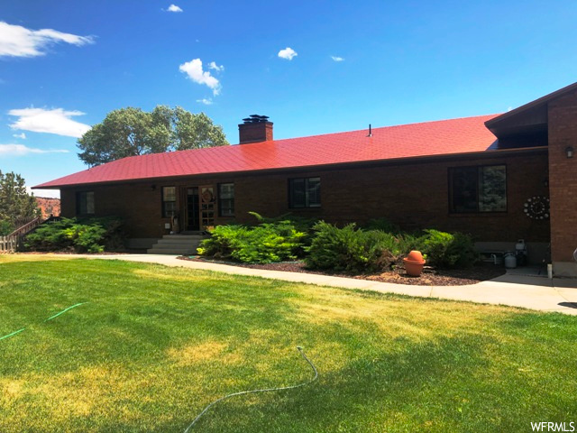 7723 W Red Cloud Loop Rd, Dry Fork, UT 84078