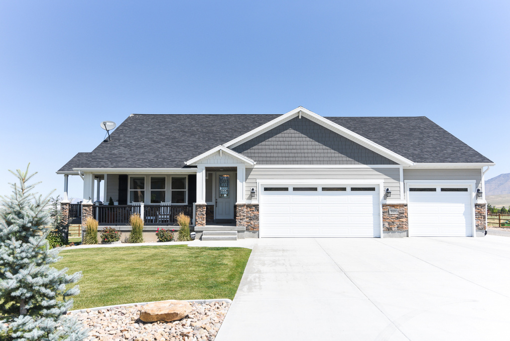 918 E Brookfield Ave, Erda, UT 84074