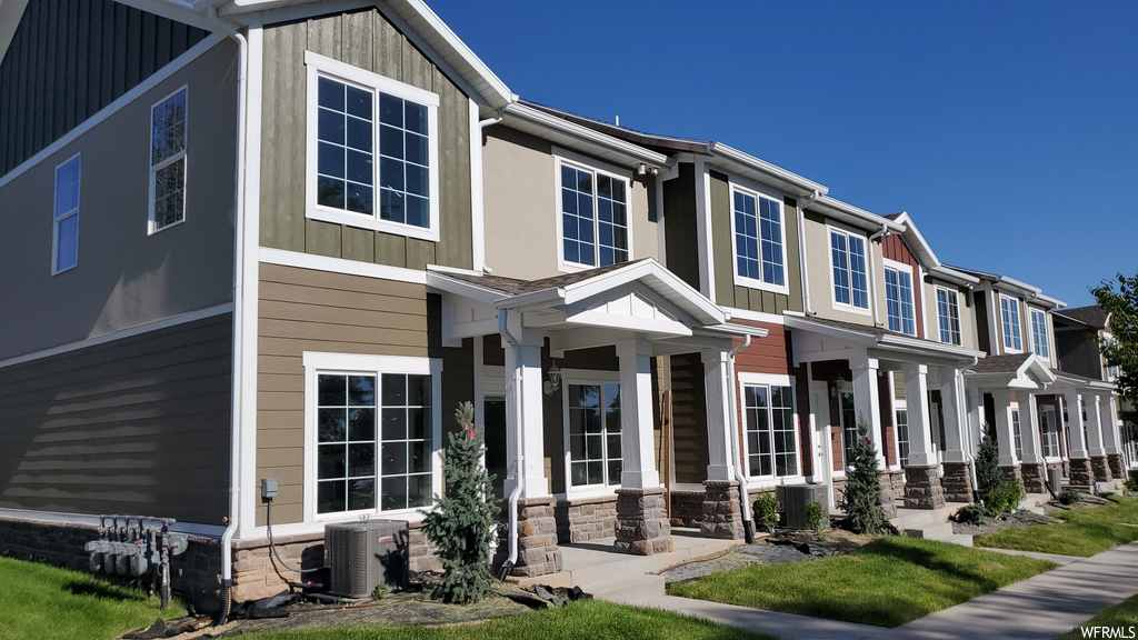 792 N Fairfield E, Layton, UT 84040