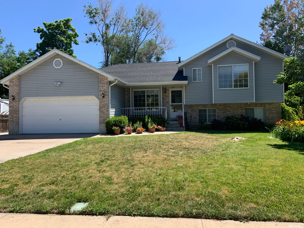 2672 N 1220 W, Clinton, UT 84015