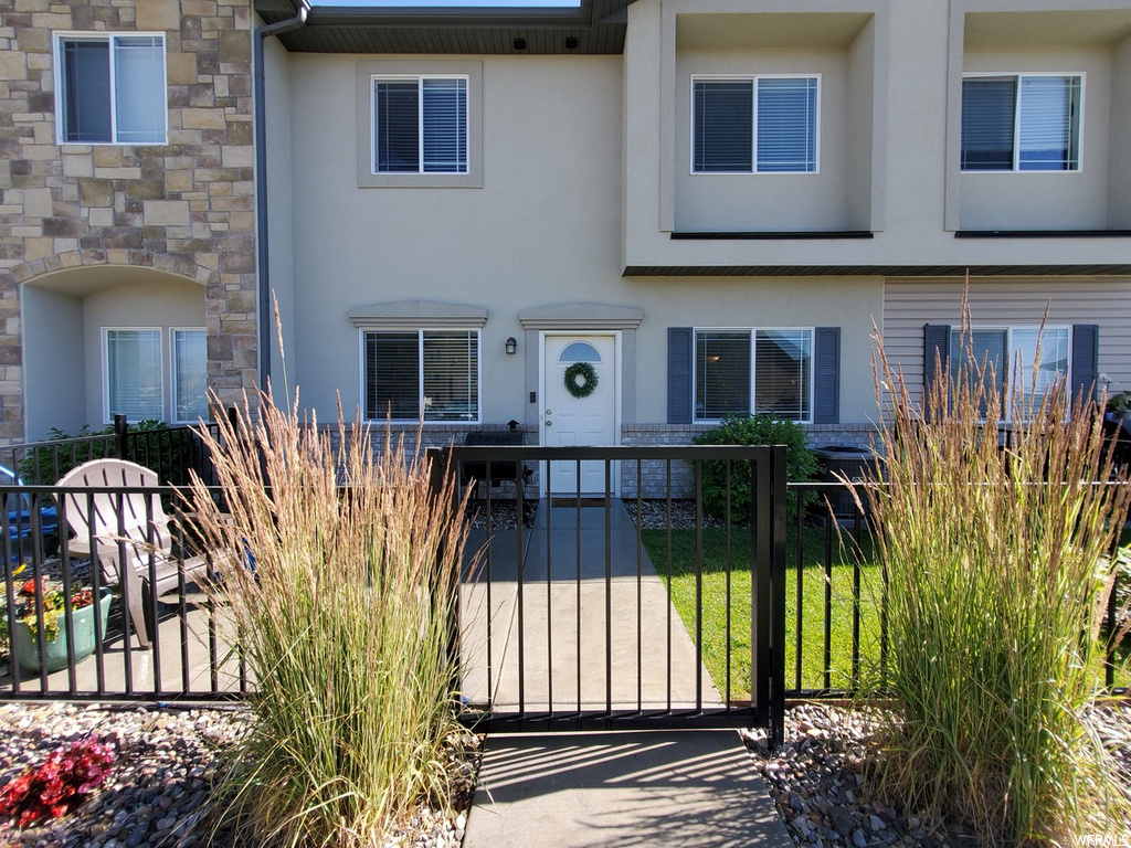545 W 1595 N #102, North Logan, UT 84341