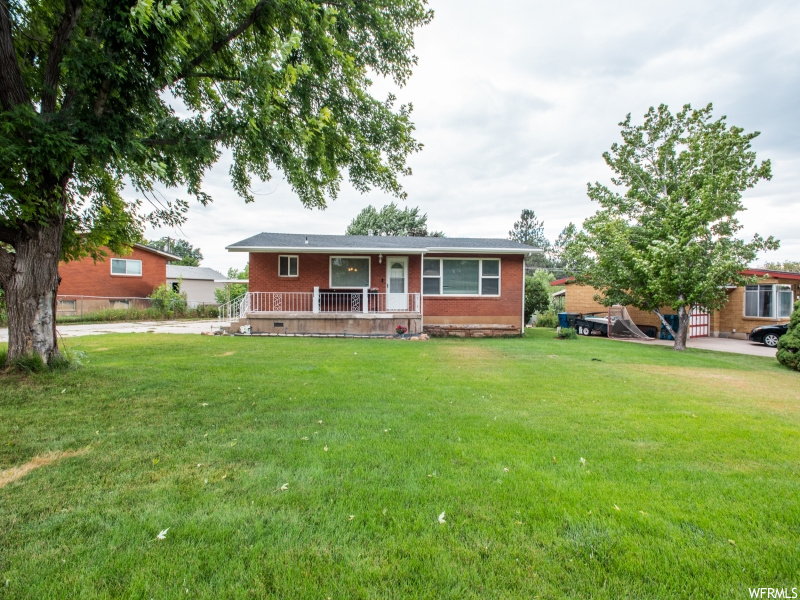 907 S Mountain Rd, Ogden, UT 84404