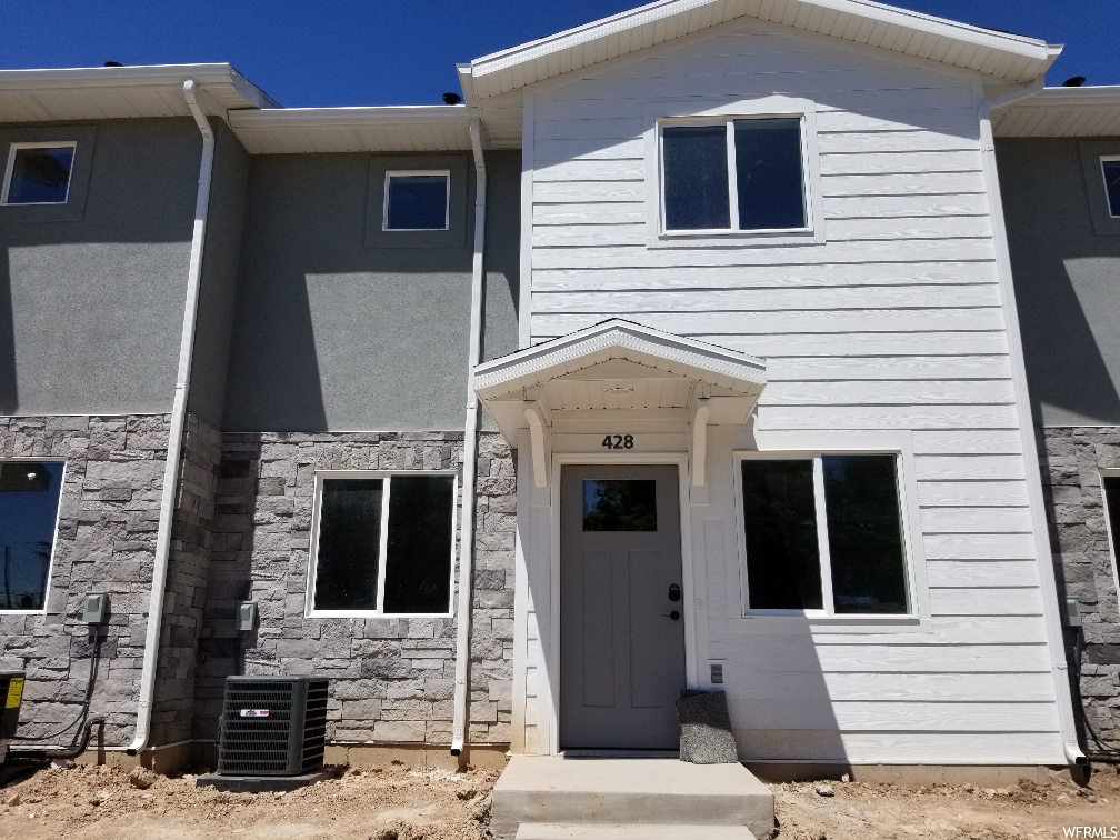 428 E Canfield, Ogden, UT 84404