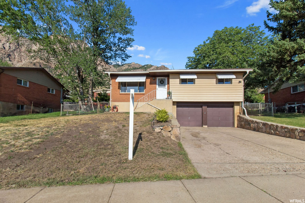 446 Robins Ave, Ogden, UT 84404