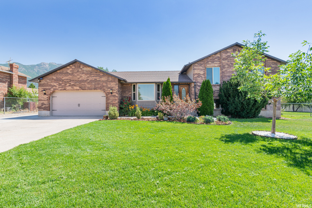 6722 S 1775 E, Uintah, UT 84405