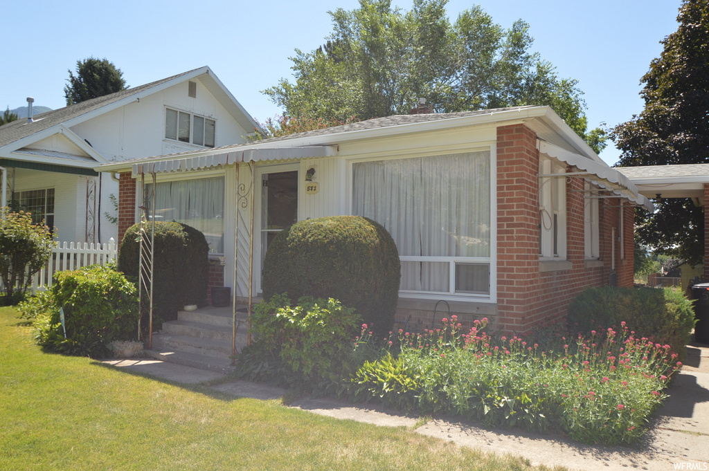 571 E 2600 N, North Ogden, UT 84414