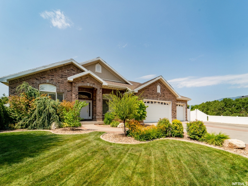 2520 S Davis Blvd, Bountiful, UT 84010
