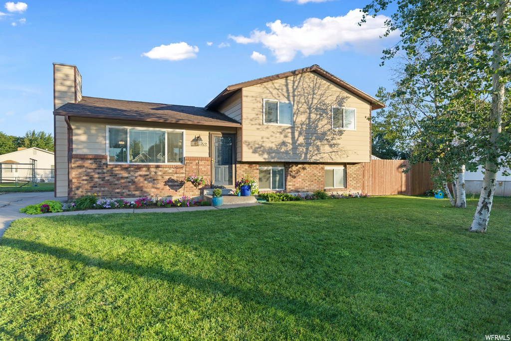 52 E 975 S, Layton, UT 84041