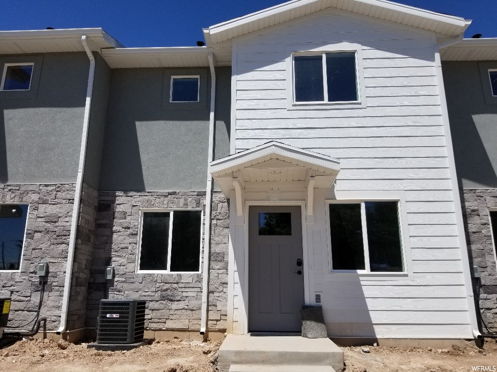 432 E Canfield, Ogden, UT 84401
