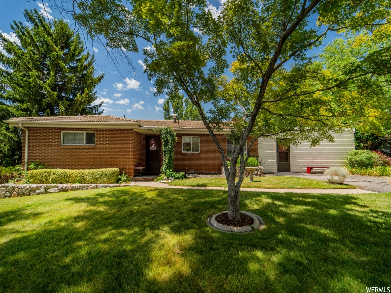 3388 S Orchard Dr, Bountiful, UT 84010