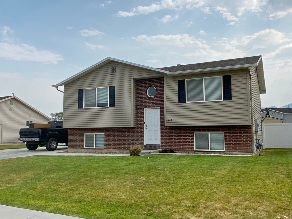 249 S 400 W, Tremonton, UT 84337