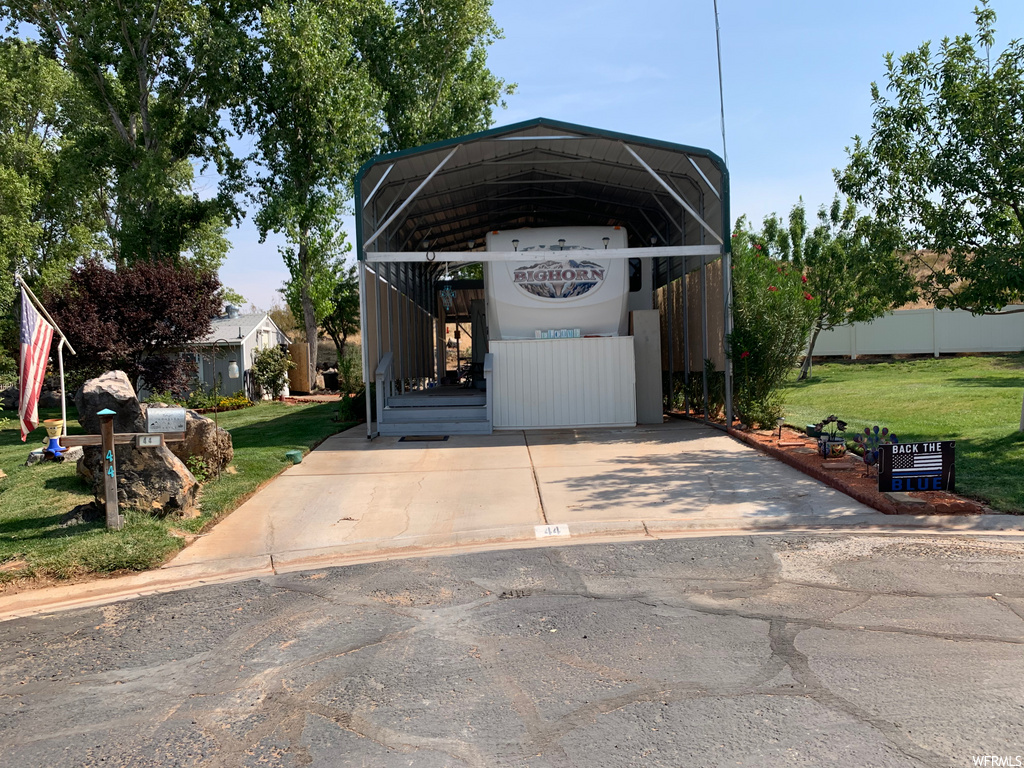 44 Volcano St #ST, Hurricane, UT 84737