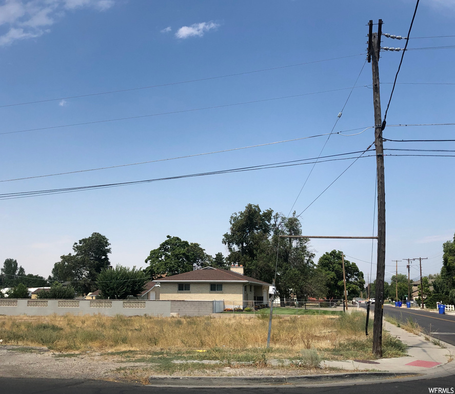 293 E 6790 S, Midvale, UT 84047