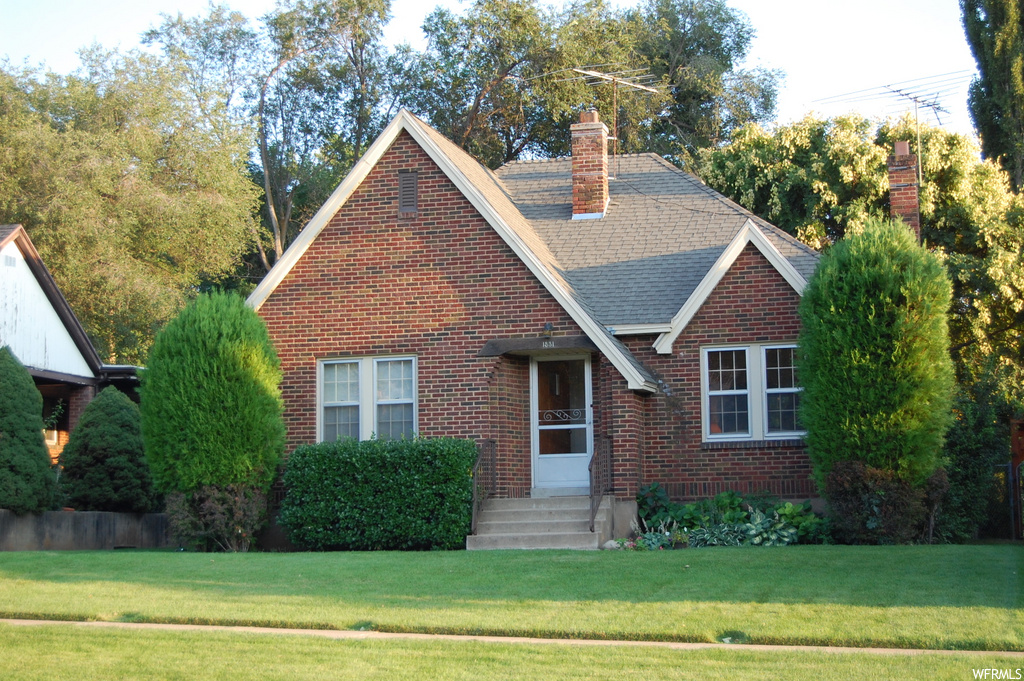 1331 Marilyn Dr, Ogden, UT 84403