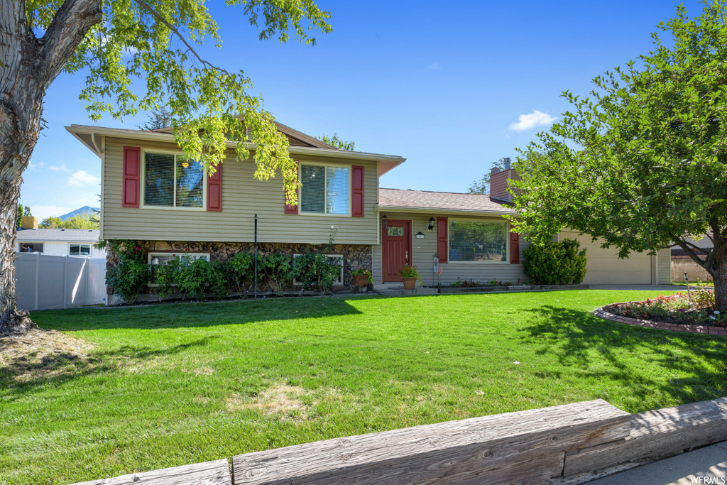 8661 S 1700 E, Sandy, UT 84093