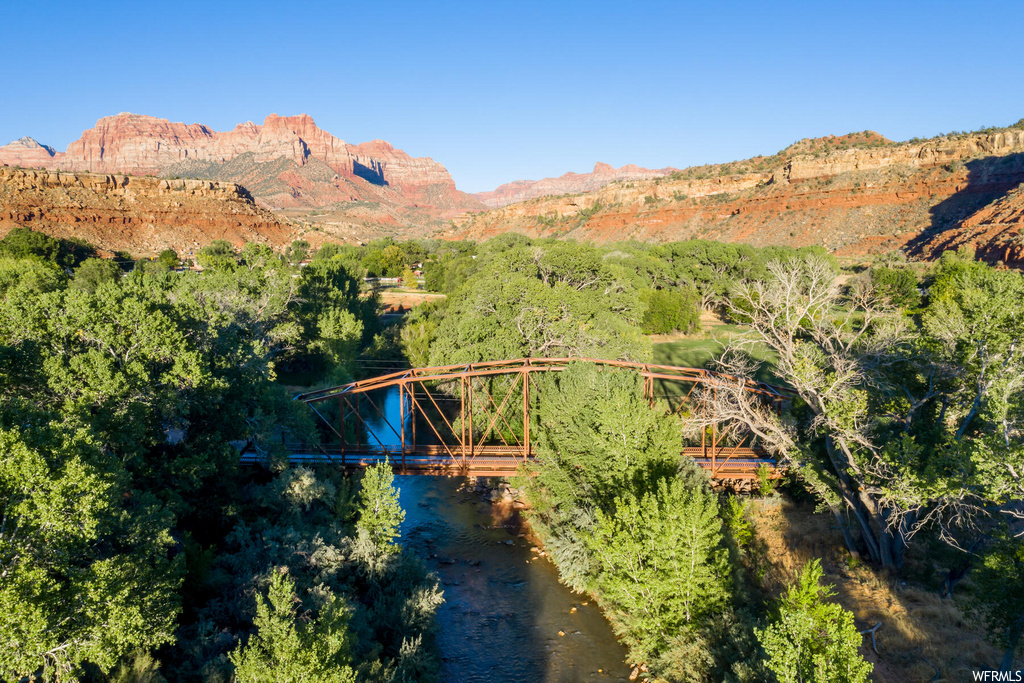 250 S BRIDGE RD Rockville, UT 84763