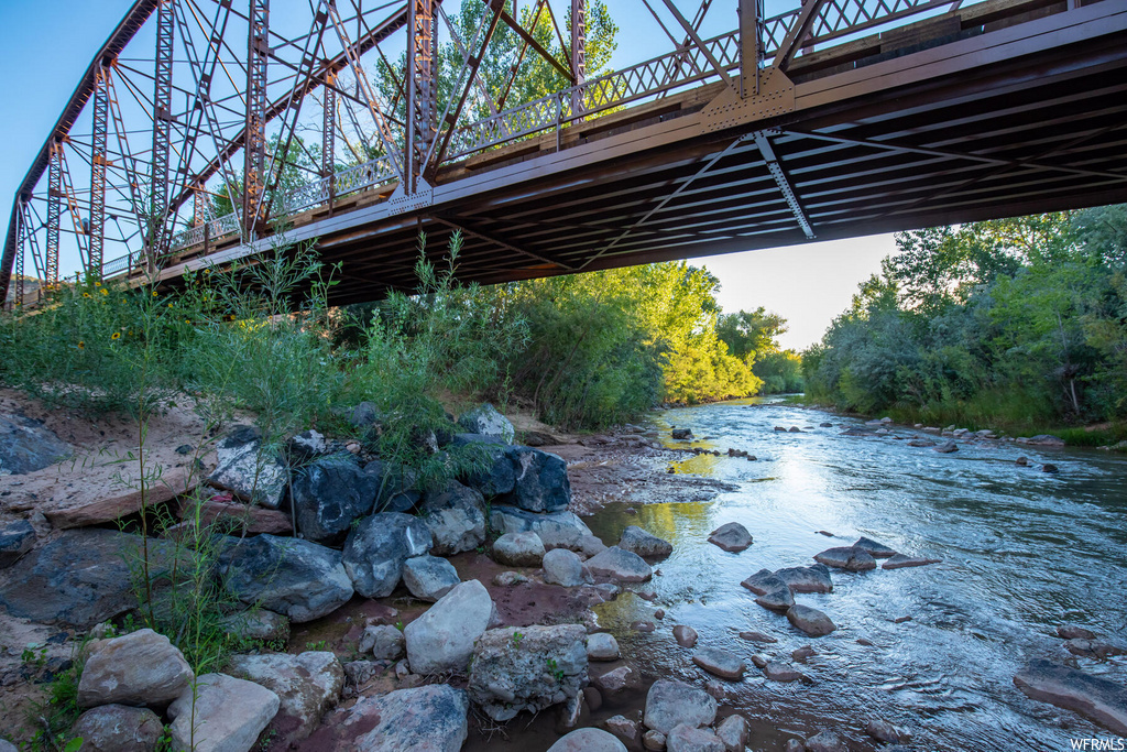 250 S BRIDGE RD Rockville, UT 84763