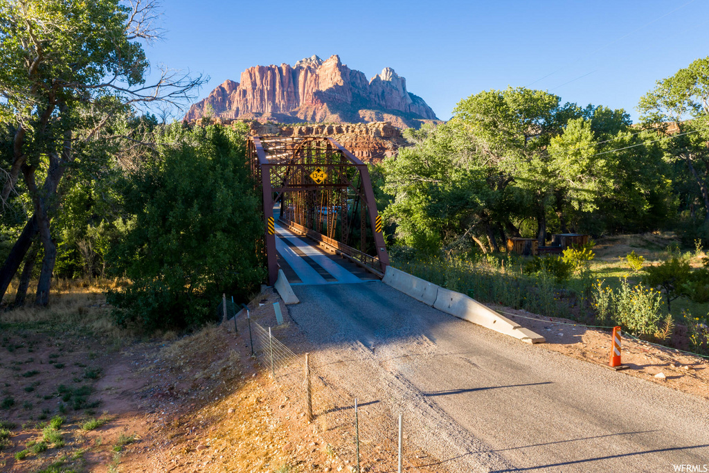 250 S BRIDGE RD Rockville, UT 84763