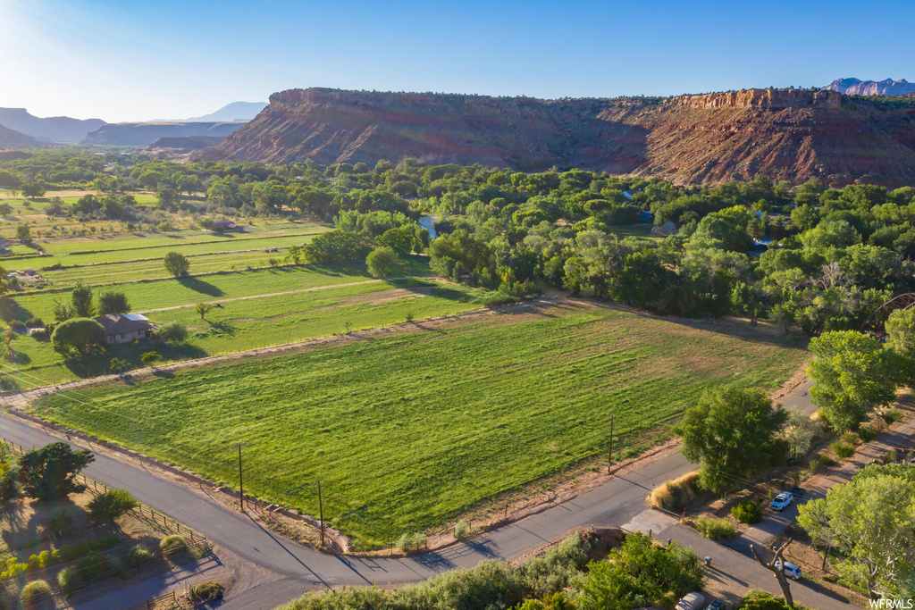 250 S BRIDGE RD Rockville, UT 84763